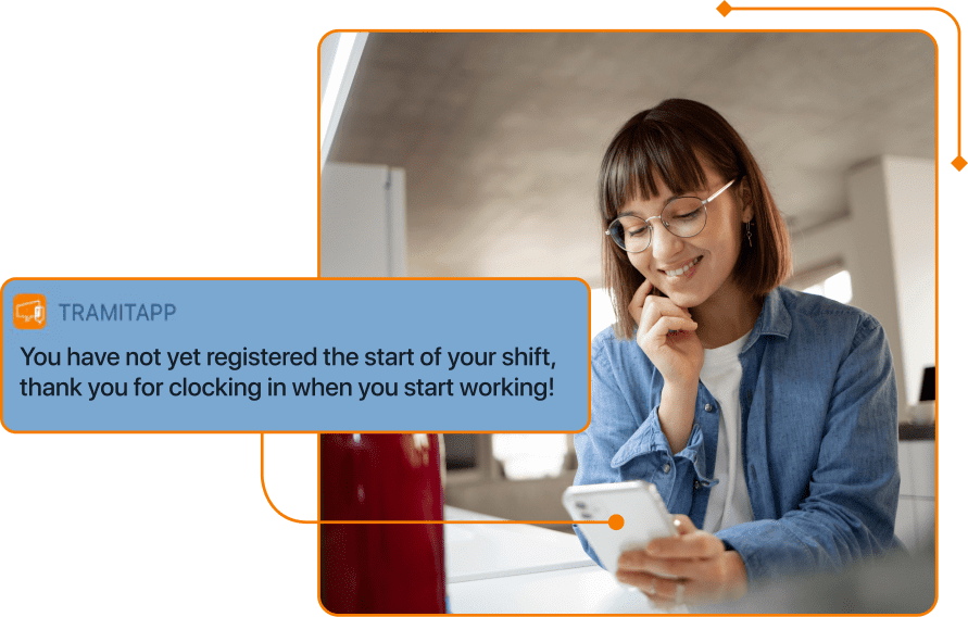 Screenshot of the start-of-workday notification in TramitApp